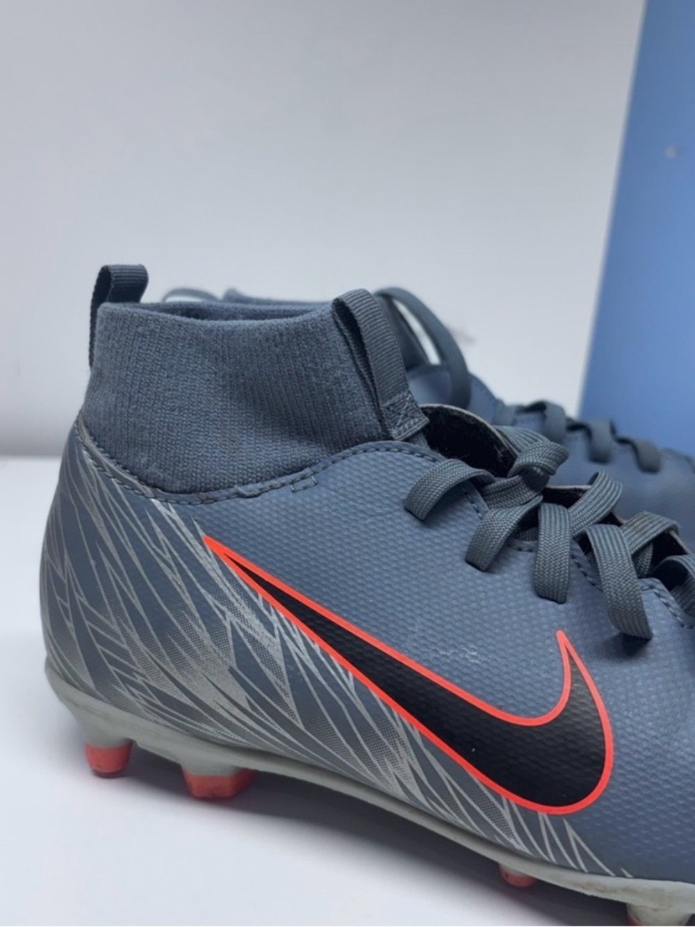 Nike Mercurial Superfly 6
Academy MG "Victory Pack"
Soccer Cleats 4Y